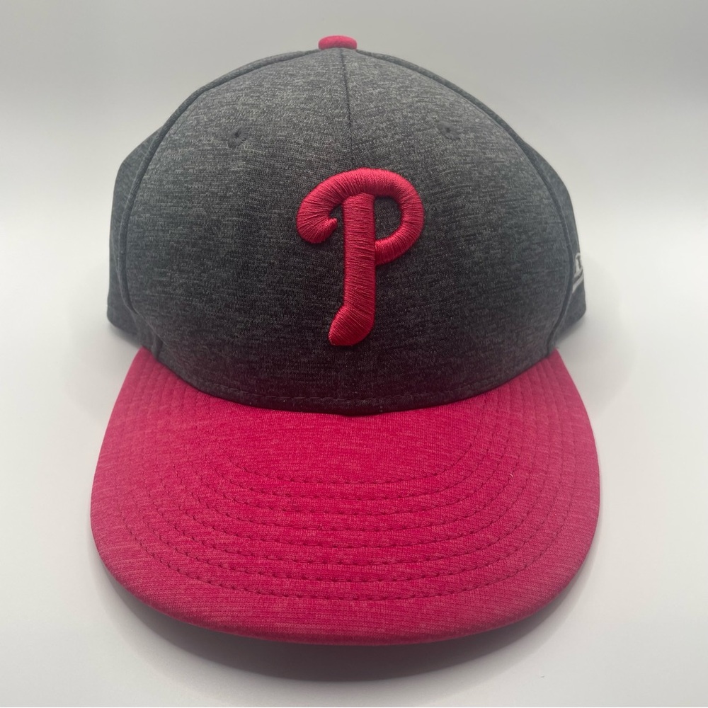 New Era 59fifty Philadelphia Phillies Baseball Cap Gray/Magenta  7 1/4
